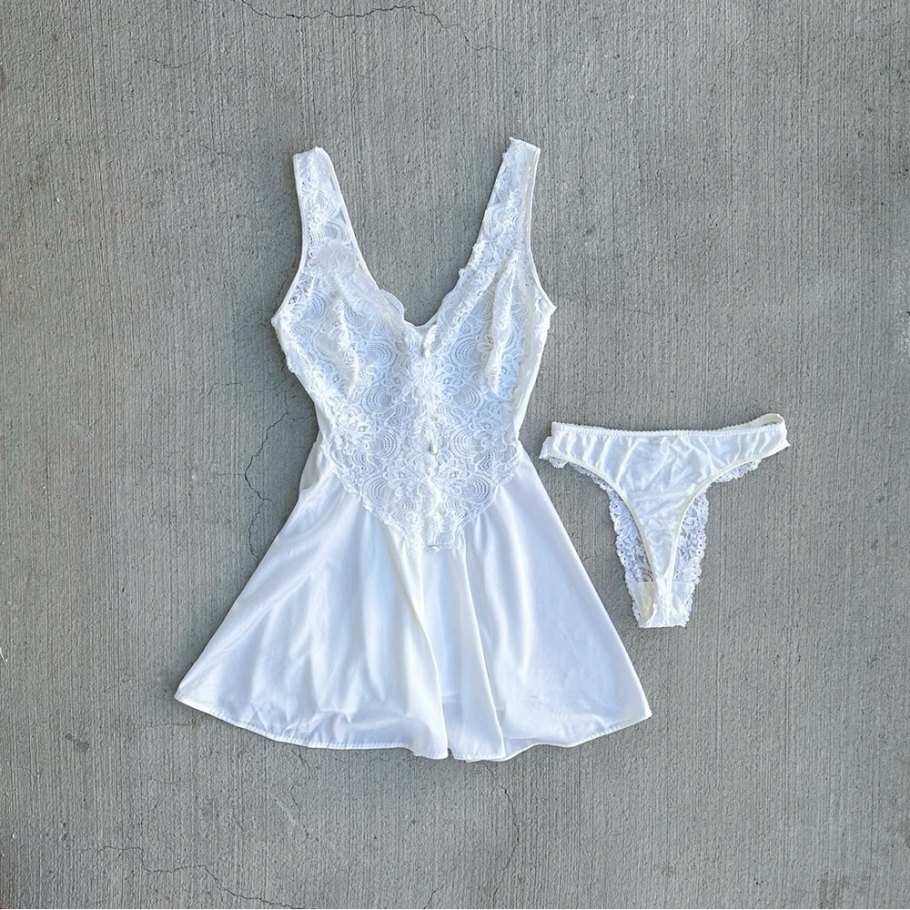 vintage white lace and satin babydoll set